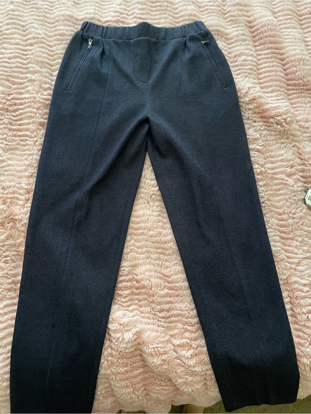 BCBG NWT navy Straight-Leg Comfort Pants